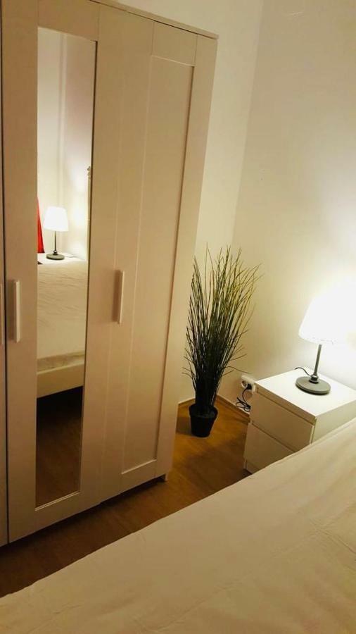 Modern & Elegant Apart